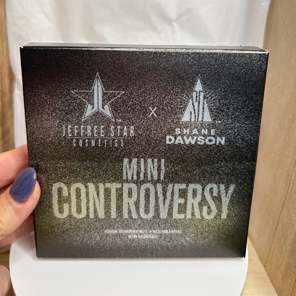 Jeffree Star mini controversy palette New in box
